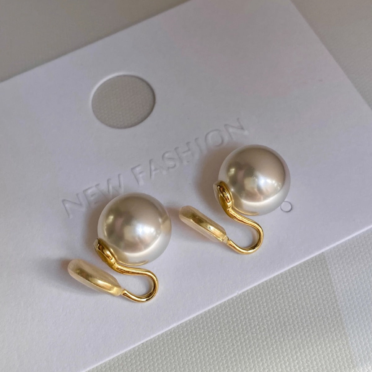 08ad4d27-b8ad-46db-81d4-ba5932602776