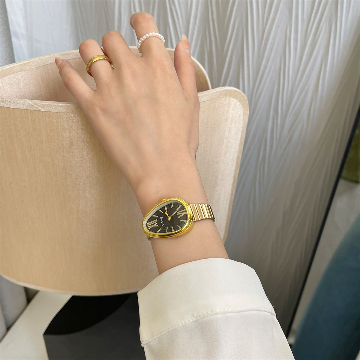 7e094dbb-3da4-4023-b627-b4643c9a053b