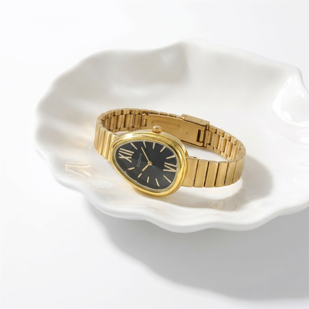 Snake-head watch with a high-end feel, bamboo-pattern strap women's quartz watch