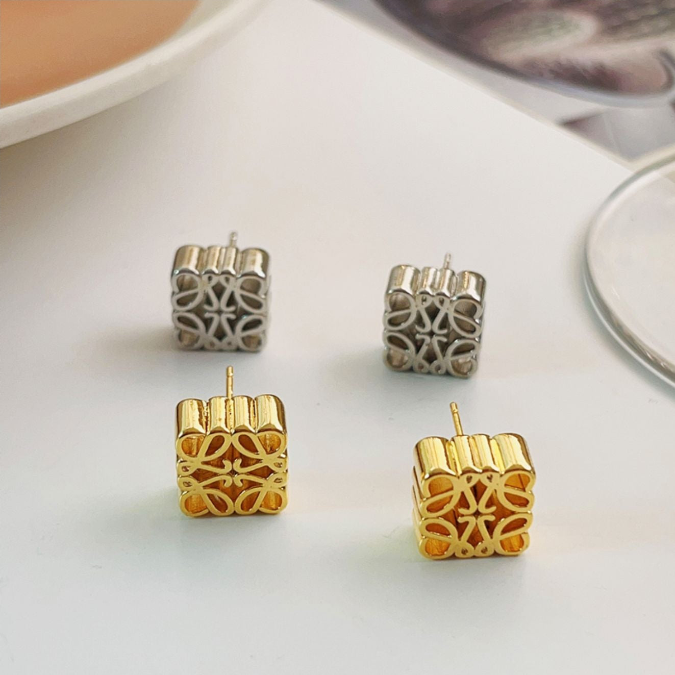 Stud Earrings for elegant looking 18k plating